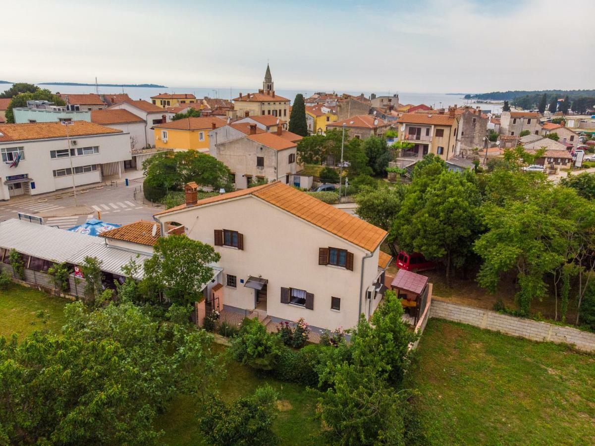 Apartments Centar 365 Фажана Экстерьер фото